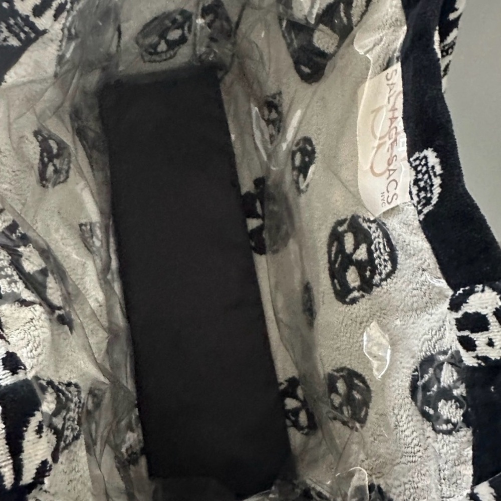 Salvage Sacs Alexander McQueen Upcycled Beach tote XL - Picture 4 of 5